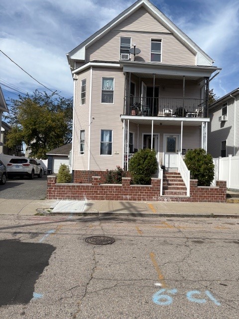 133 Burnett Street 135