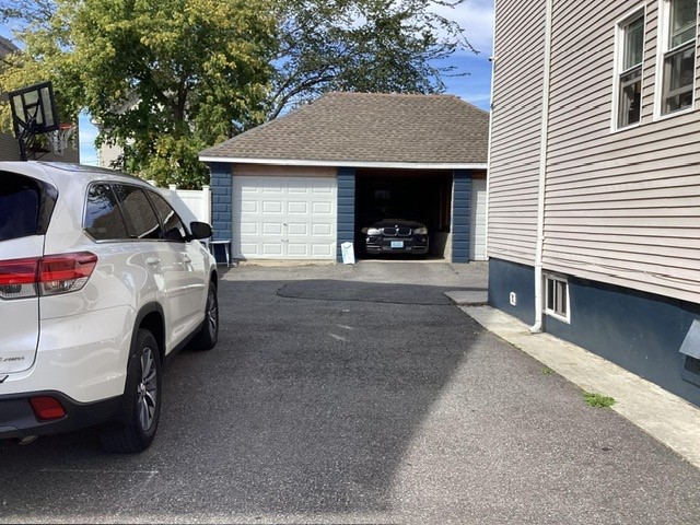 133 Burnett Street 135