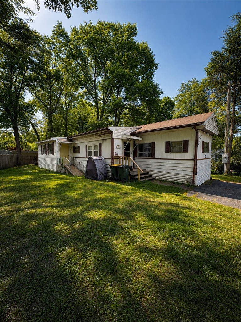 10 Woodridge Drive