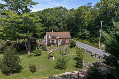 45 North Road Hopkinton RI 02833