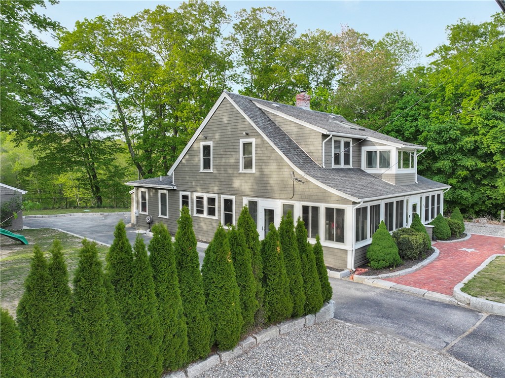 272 County Street