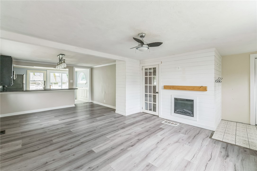 81 Waumsett Avenue