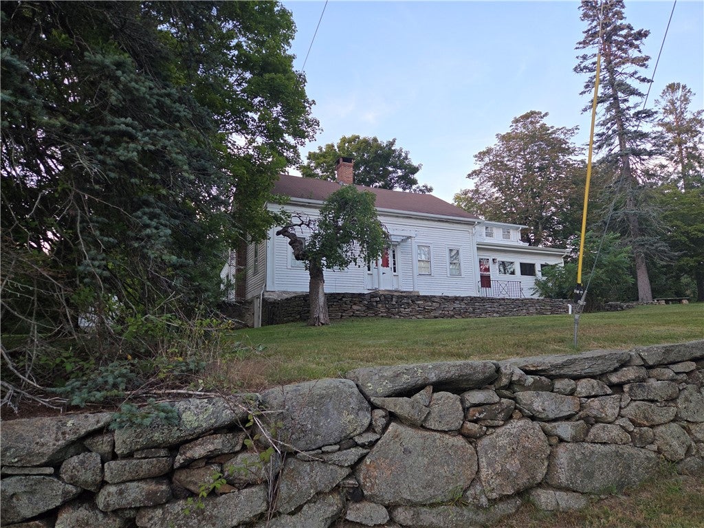 5 Pine Hill Road