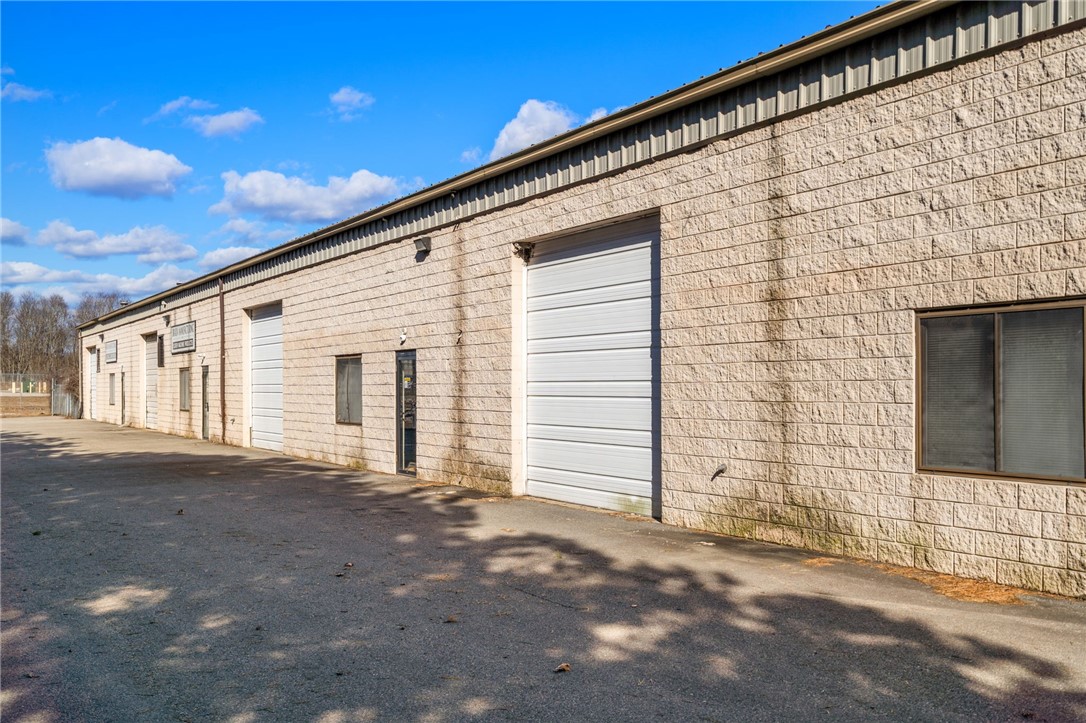 46 Warwick Industrial Drive