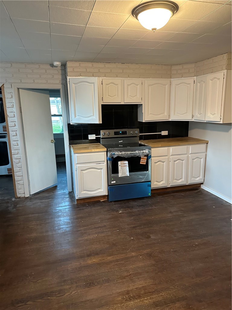 8 Lake Court Court 1 Unit 1