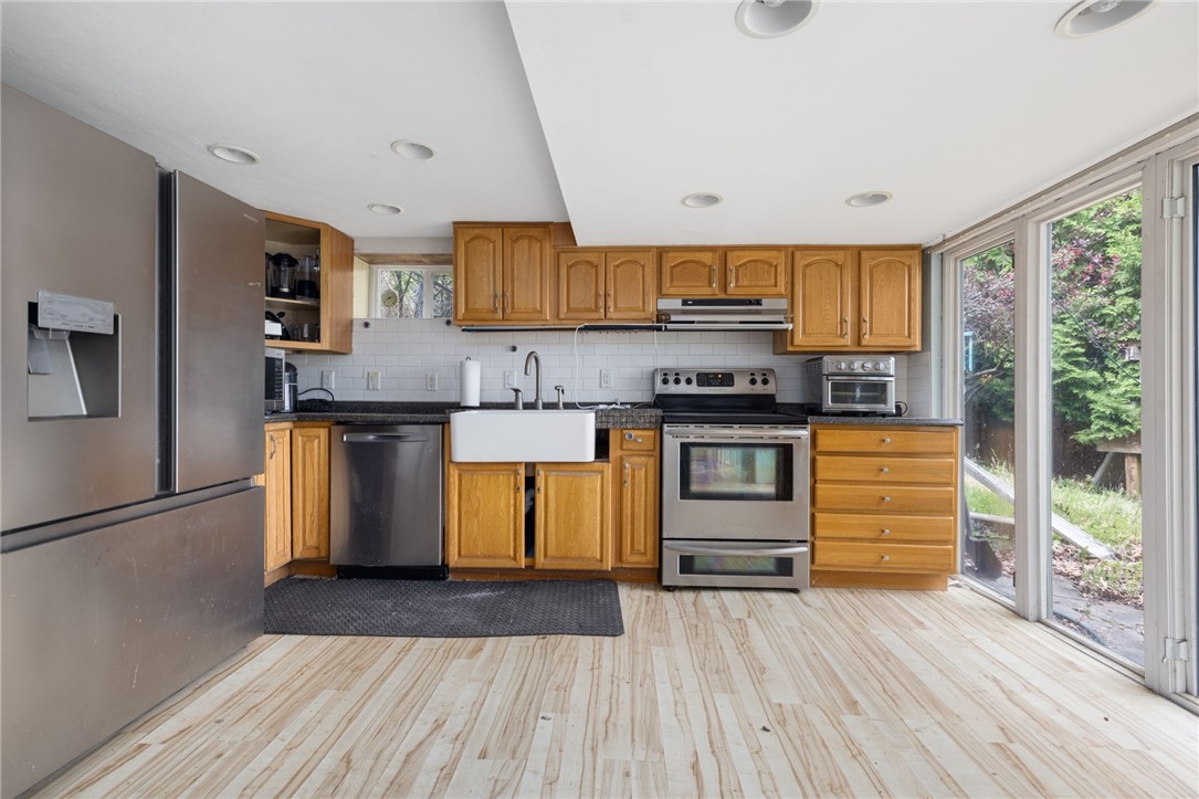 432 Lake Shore Drive