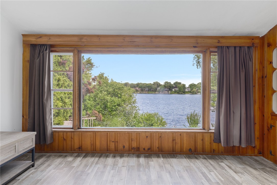 432 Lake Shore Drive