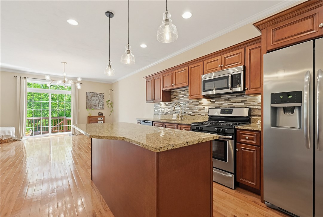 164 Bear Hill Road 19