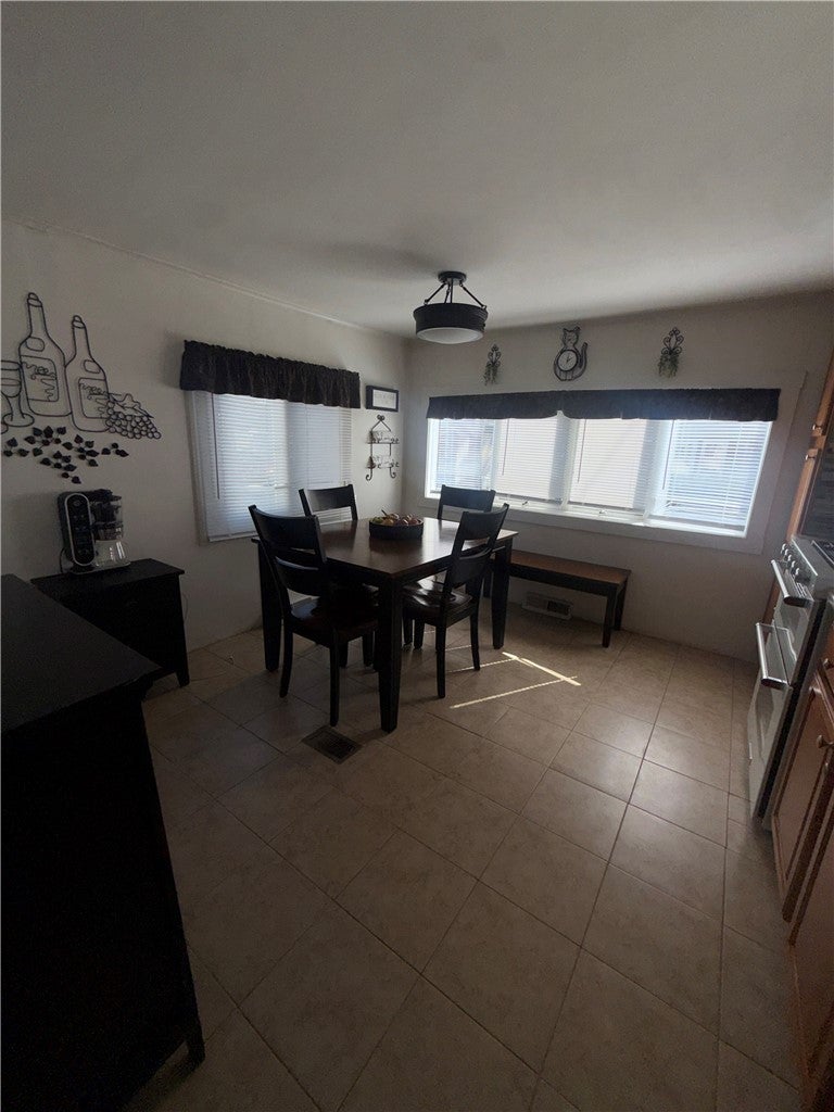 8 Krzak Road B