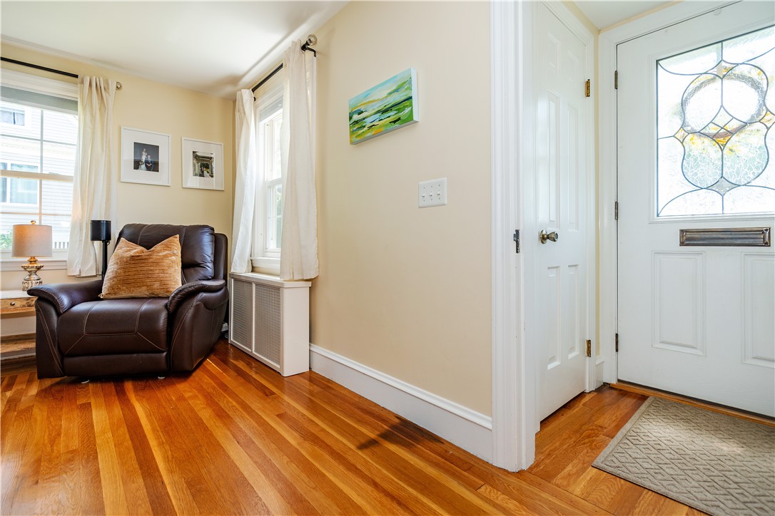 Cranston, Rhode Island 02910, United States, 2 Bedrooms Bedrooms, ,2 BathroomsBathrooms,Residential,Active,142489