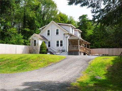 1101 Danielson Pike Scituate RI 02857