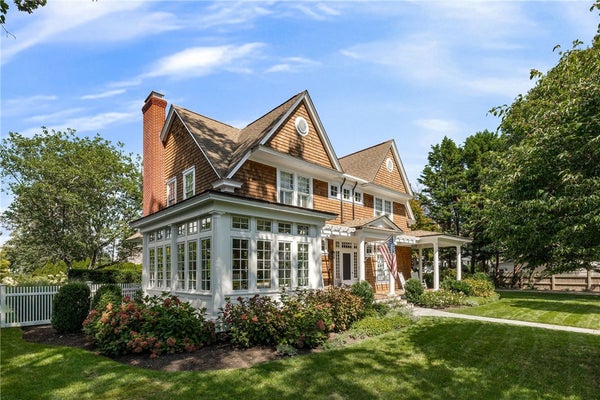100 LONGFELLOW RD, JAMESTOWN, RI 02835 - Image bd8e2c8695e2fe9c77eb96d4f84b8dfd/1899959782