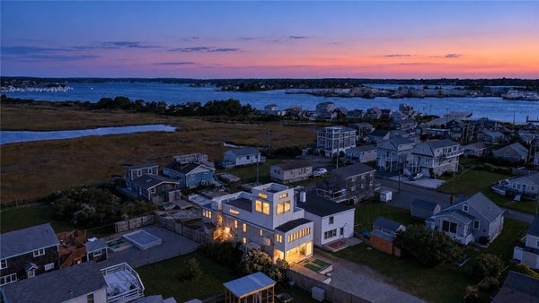 6 MAC ALDER ST, NARRAGANSETT, RI 02879 - Image bda4805c040df13eecee5ba453a4bfdc/2576833809