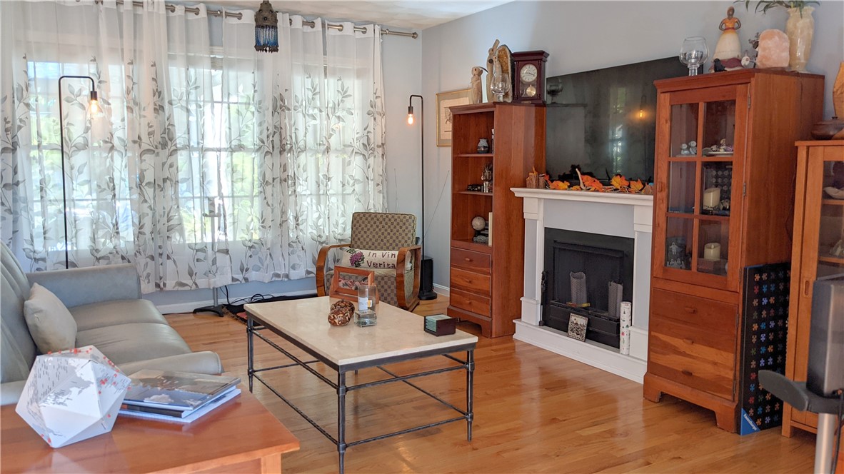 4 Spinnaker Drive