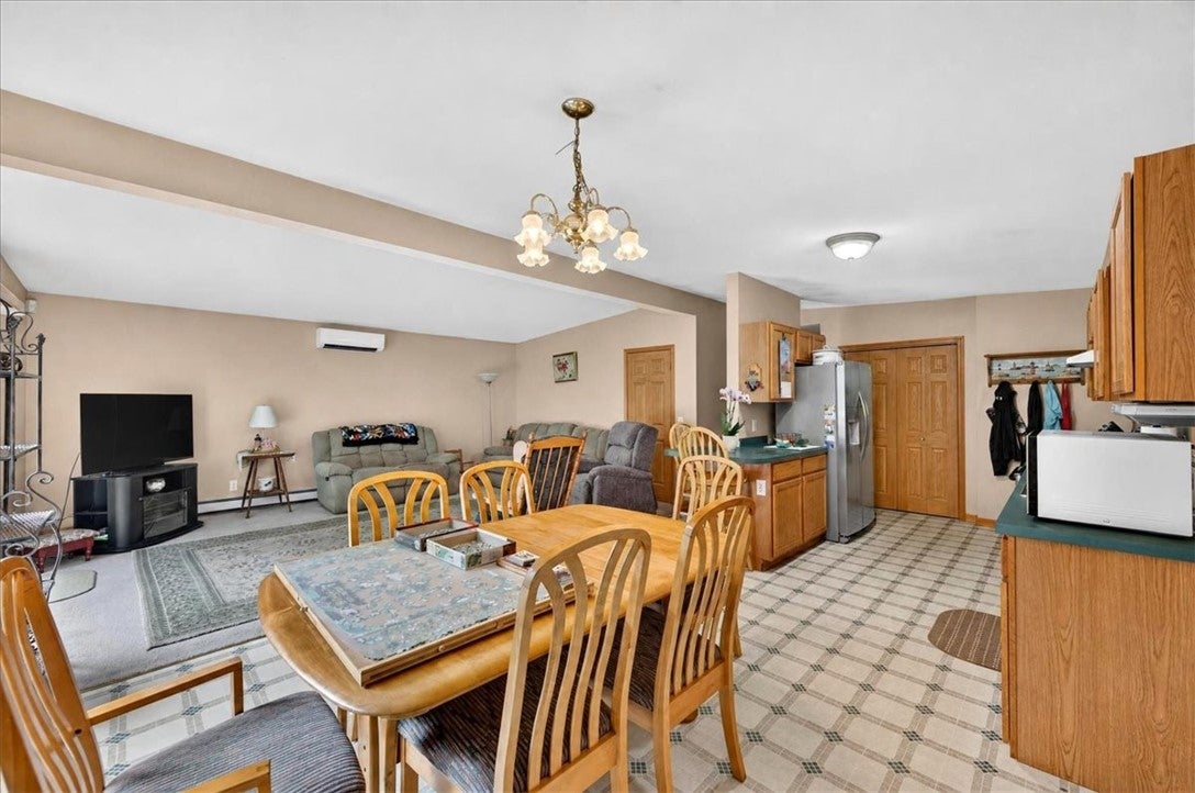 80 Old Shannock Road