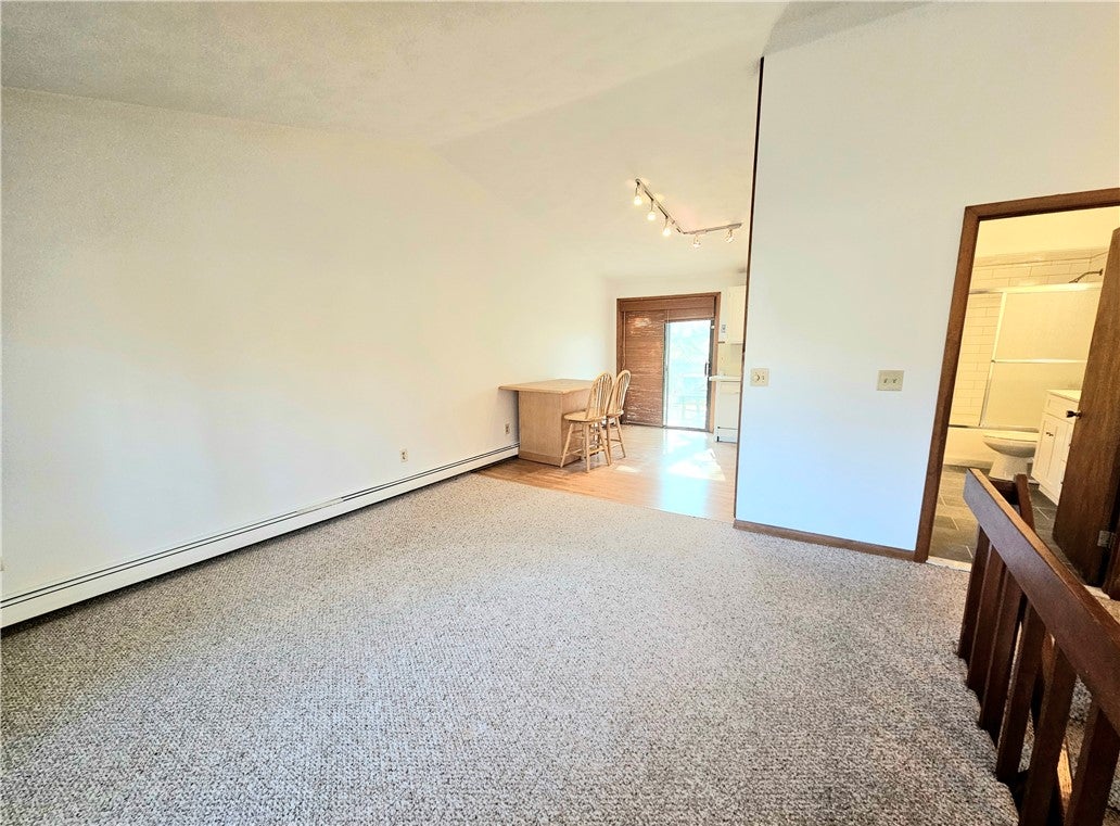 3 Lakeview Drive