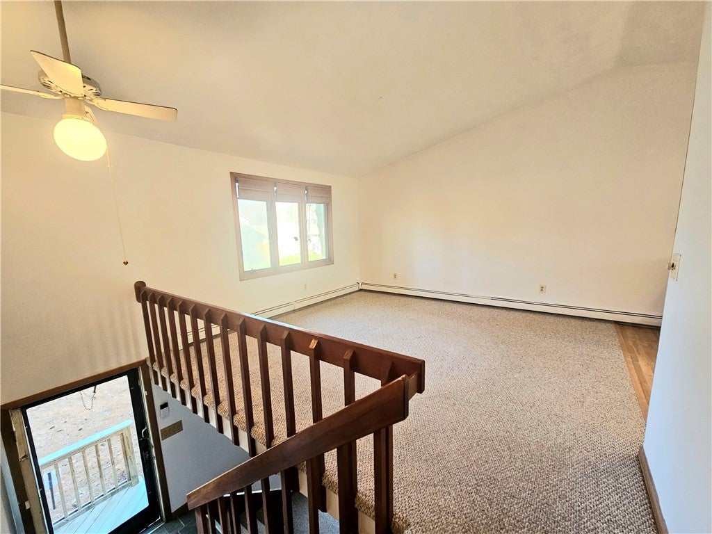 3 Lakeview Drive
