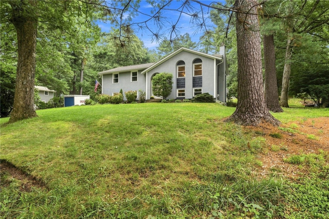 119 Wood Cove Drive
