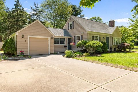 1 Joann Drive Barrington RI 02806