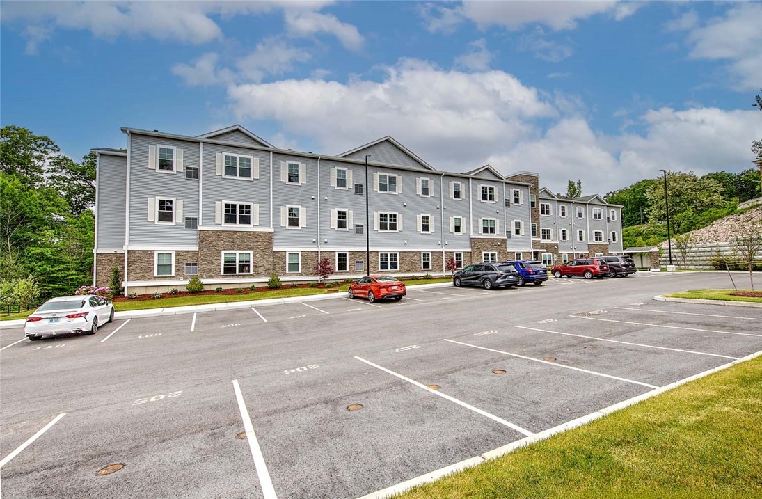 36 Louisquisset Pike 105 Old