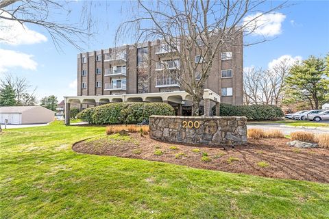 200 Hoffman Avenue 405 Cranston RI 02920