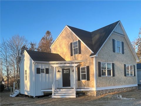 19 Traymore Street Charlestown RI 02813