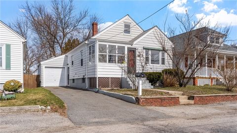 16 Homestead Avenue Johnston RI 02919