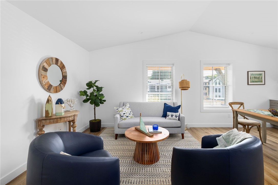 32 Exchange Street 204