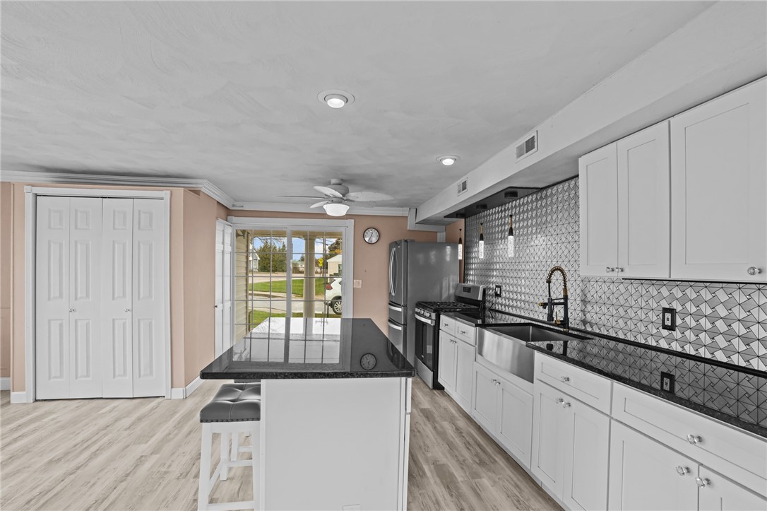 1122 Point Judith Road