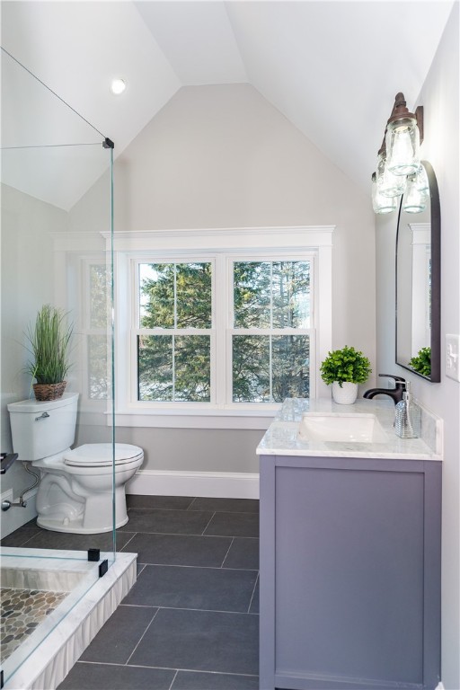 Middletown, Rhode Island 02842, United States, 3 Bedrooms Bedrooms, ,4 BathroomsBathrooms,Residential,Pending,14272