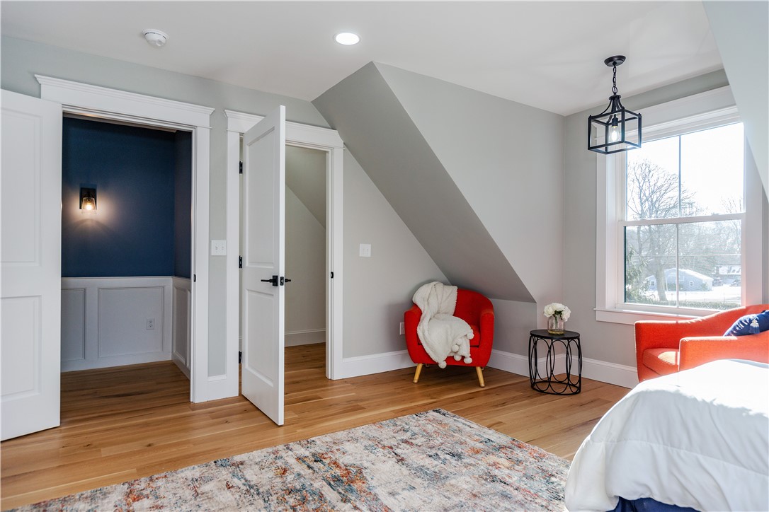 Middletown, Rhode Island 02842, United States, 3 Bedrooms Bedrooms, ,4 BathroomsBathrooms,Residential,Pending,14272