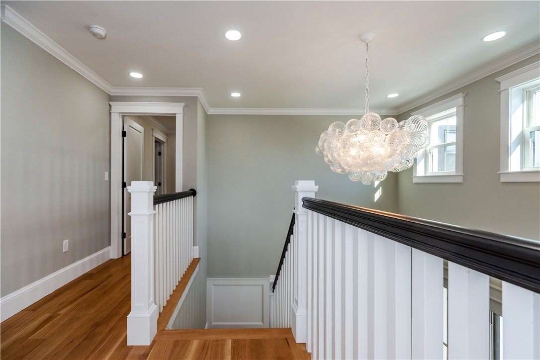 Middletown, Rhode Island 02842, United States, 3 Bedrooms Bedrooms, ,4 BathroomsBathrooms,Residential,Pending,14272