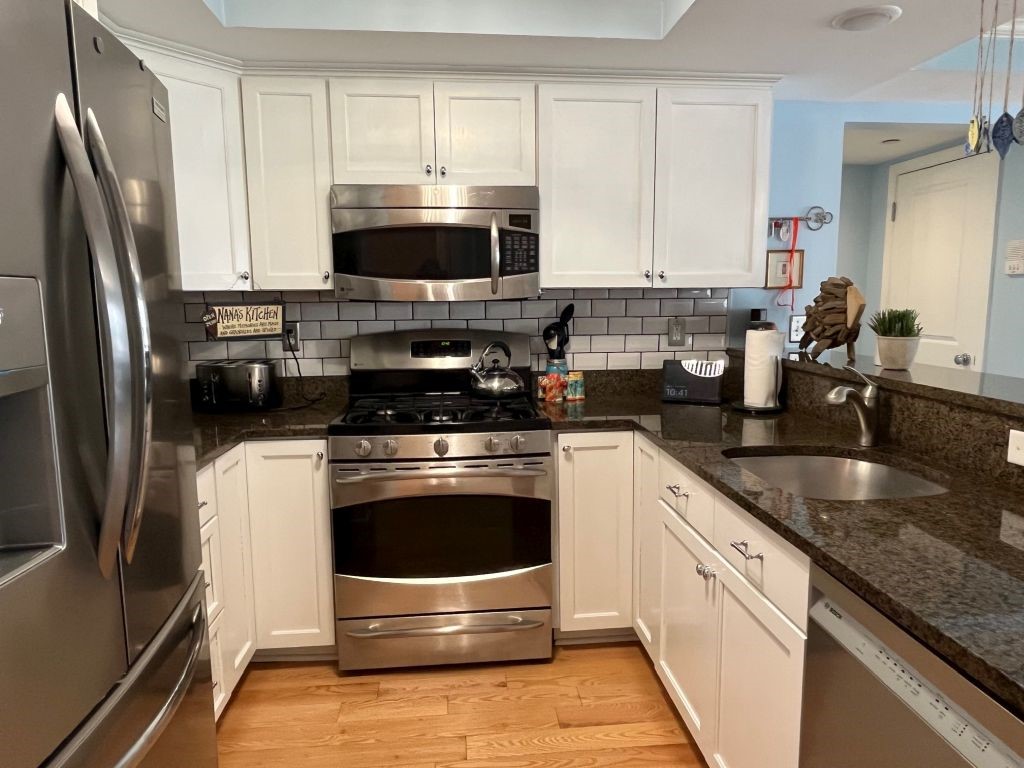 20 Narragansett Avenue 602