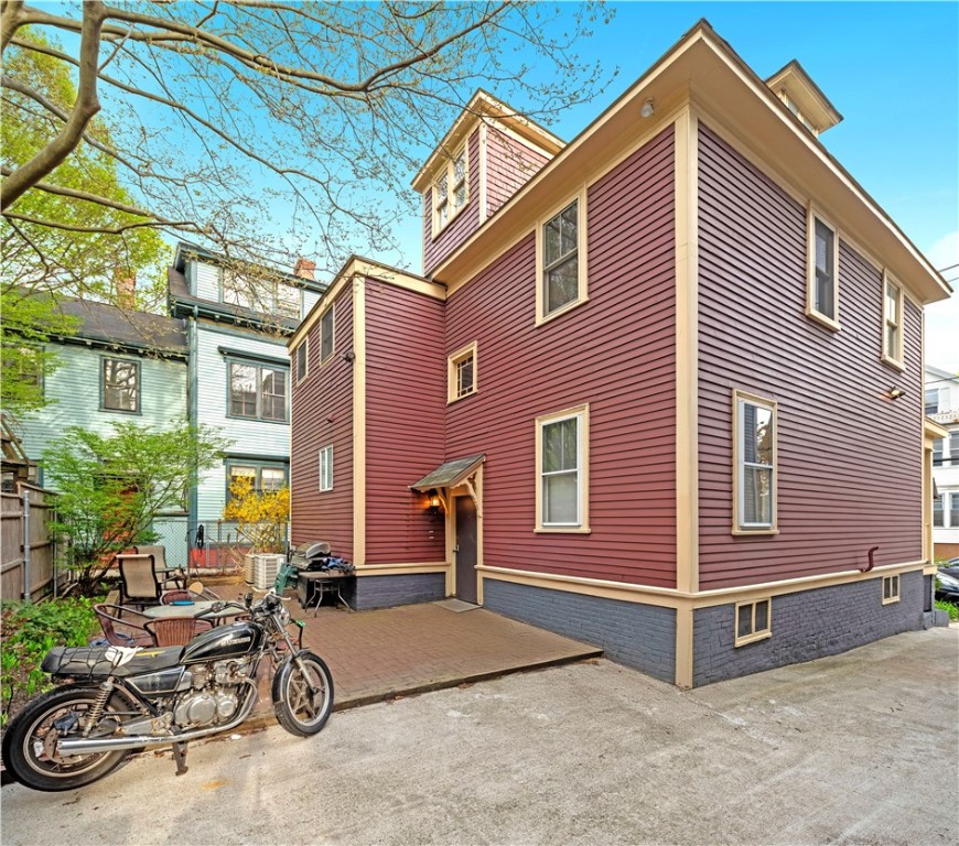 30 Messer Street