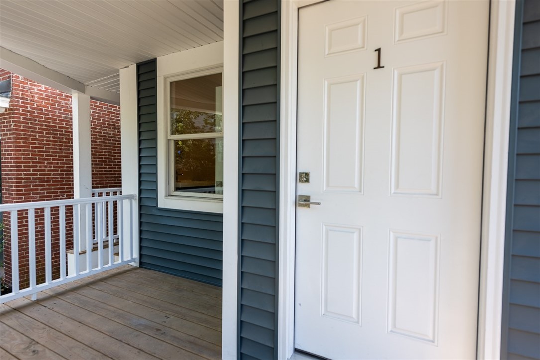 12 University Avenue