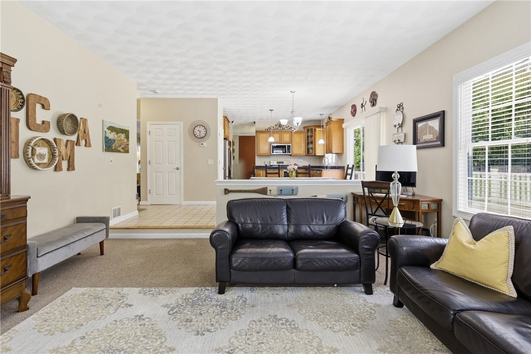 North Kingstown, Rhode Island, 02874, United States, 4 Bedrooms Bedrooms, ,3 BathroomsBathrooms,Residential,Active,2051970