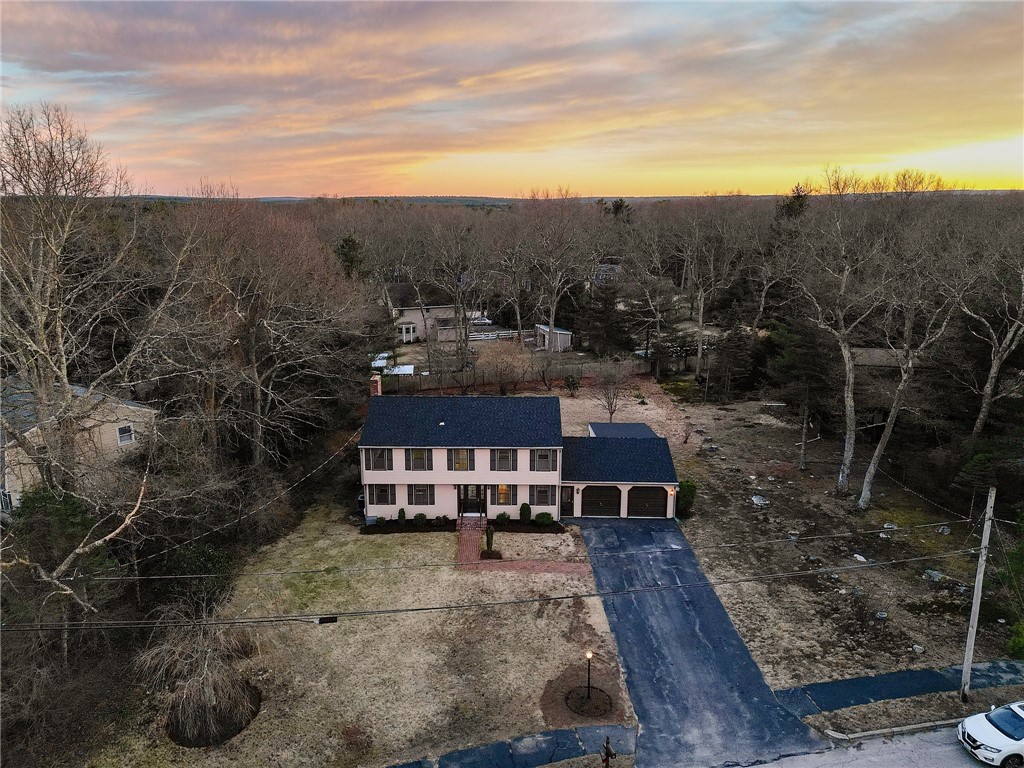 10 Eastgate Drive