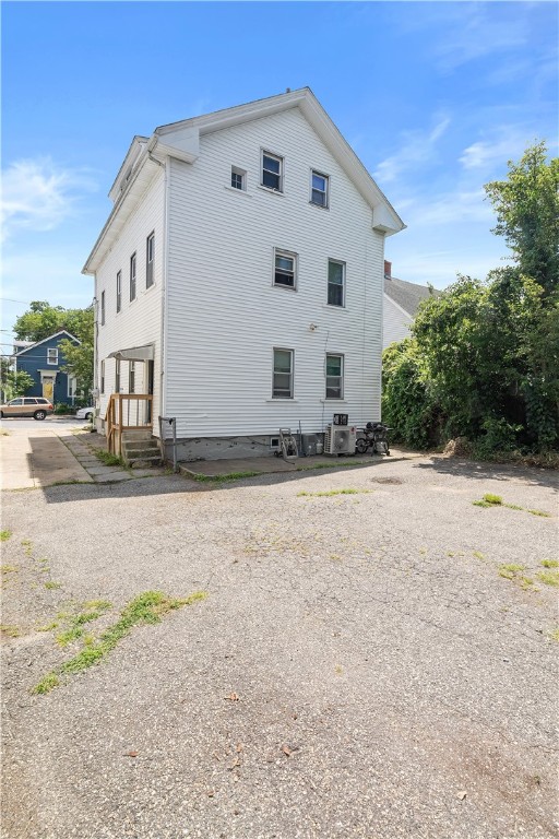 65 Regent Avenue
