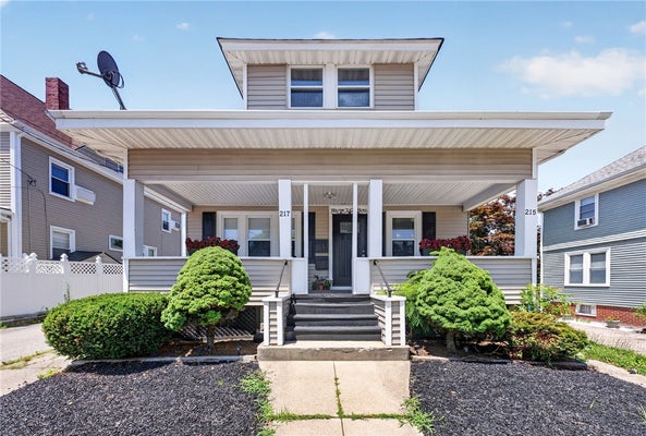 217 PONTIAC AVE, CRANSTON, RI 02910 - Image c07da5f5c7f17bb23f2c9e7aa3fd06b1/1048222500