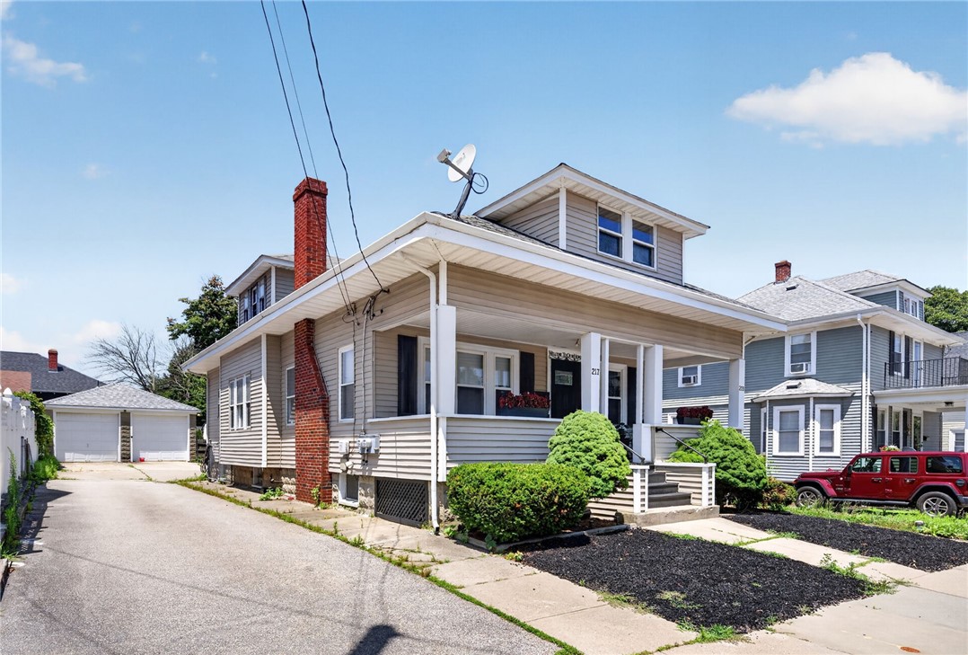 217 Pontiac Avenue