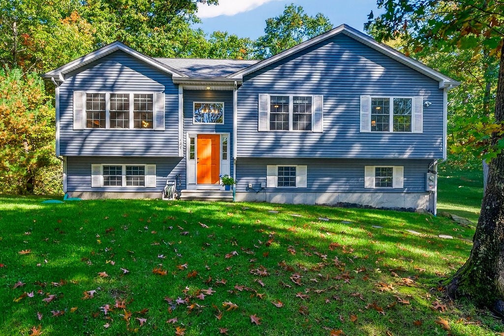 427 Log Road