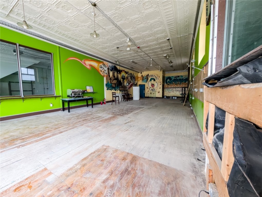 Central Falls, Rhode Island 02863, United States, ,Residential,Active,144579