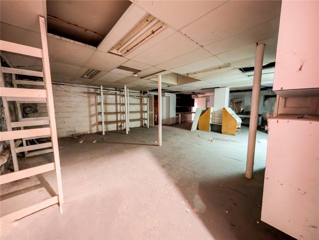 Central Falls, Rhode Island 02863, United States, ,Residential,Active,144579