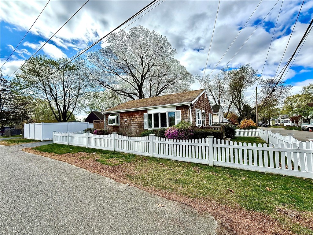 78 Viola Avenue