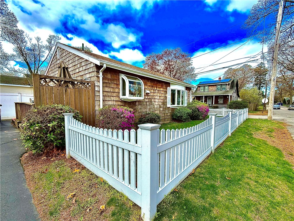 78 Viola Avenue