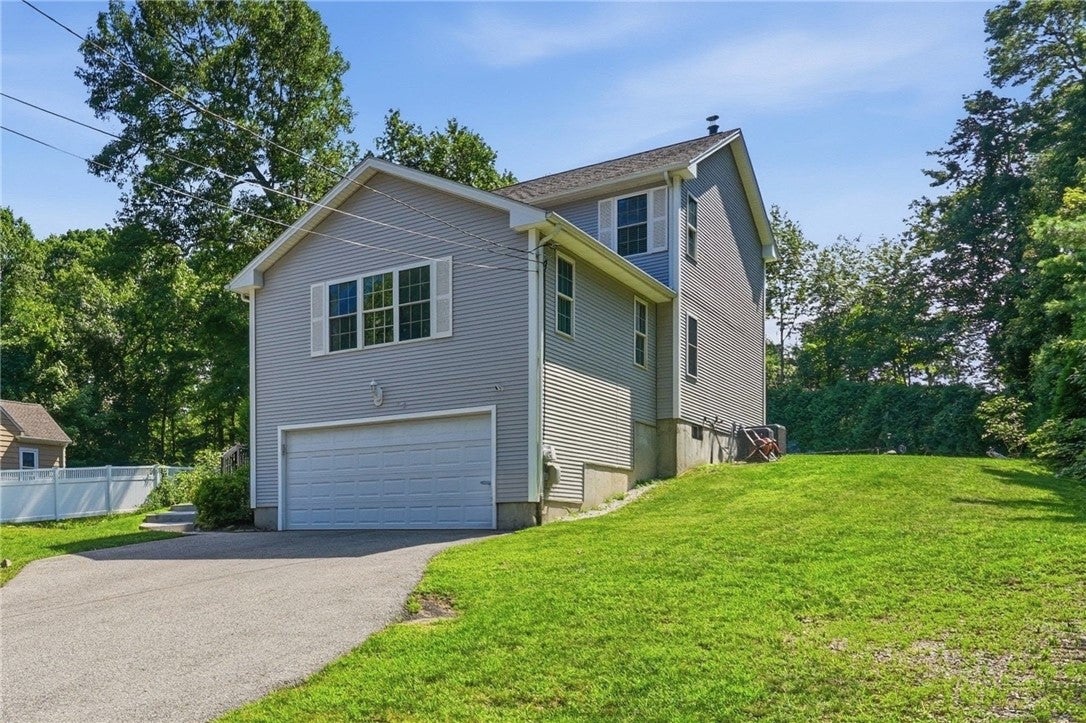 106 Bishop Hill Road 1/2