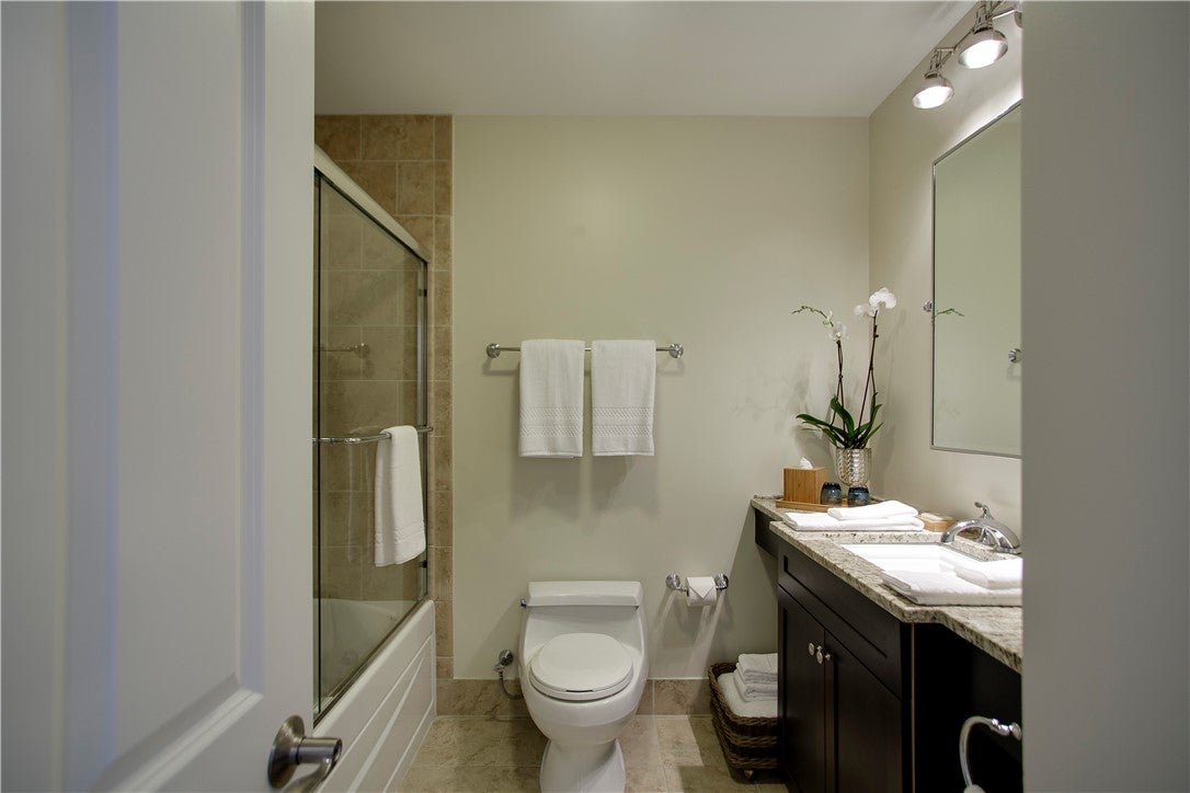 44 Bay Street B105/B205