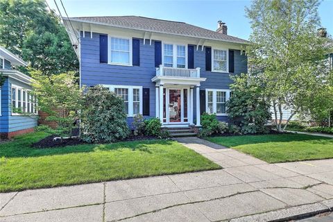 14 Lafayette Street Pawtucket RI 02860