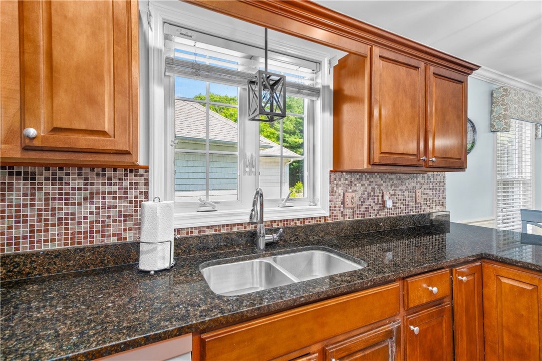 42 Leighas Lane