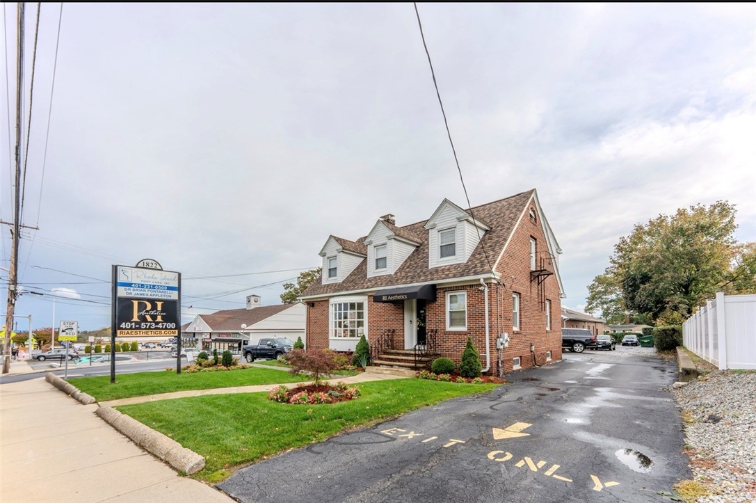 1822 Mineral Spring Avenue